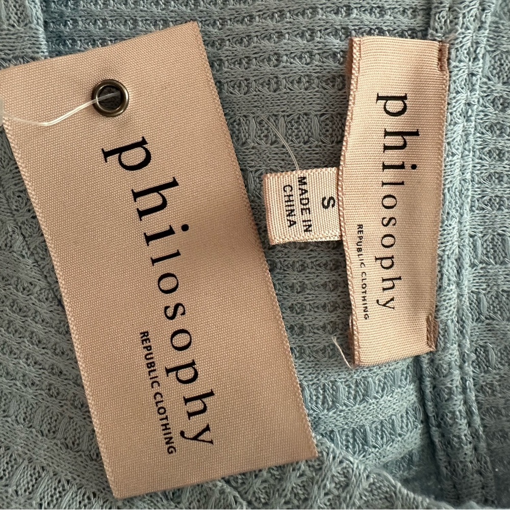 Philosophy Light Blue Textured Short Sleeve Top - Picture 8 of 8